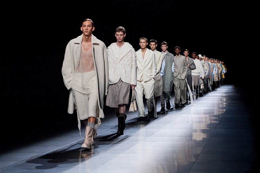 10 Financial Bodies & the International Fashion Weeks they Support 